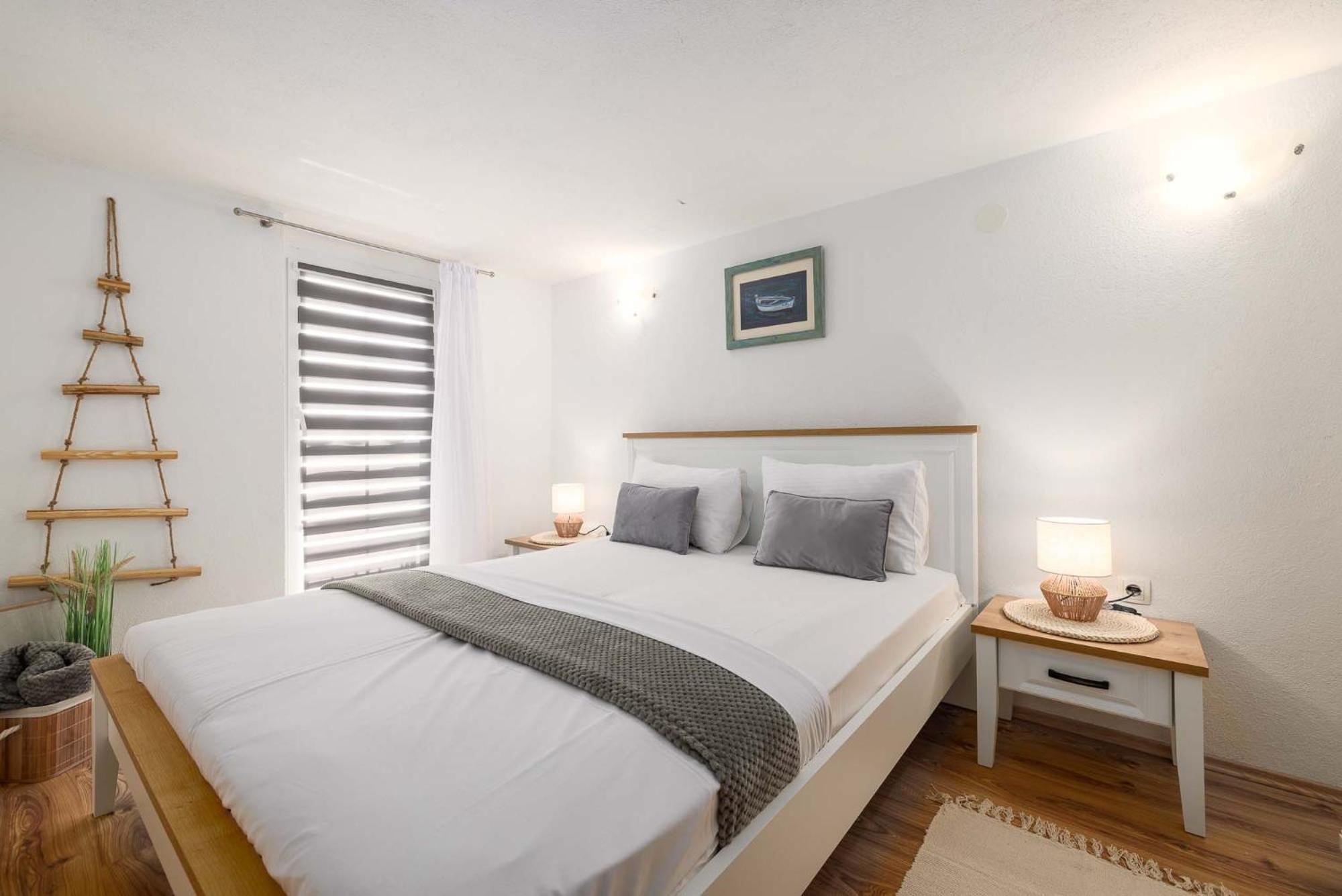 Apartment Katalin Kornić Kültér fotó